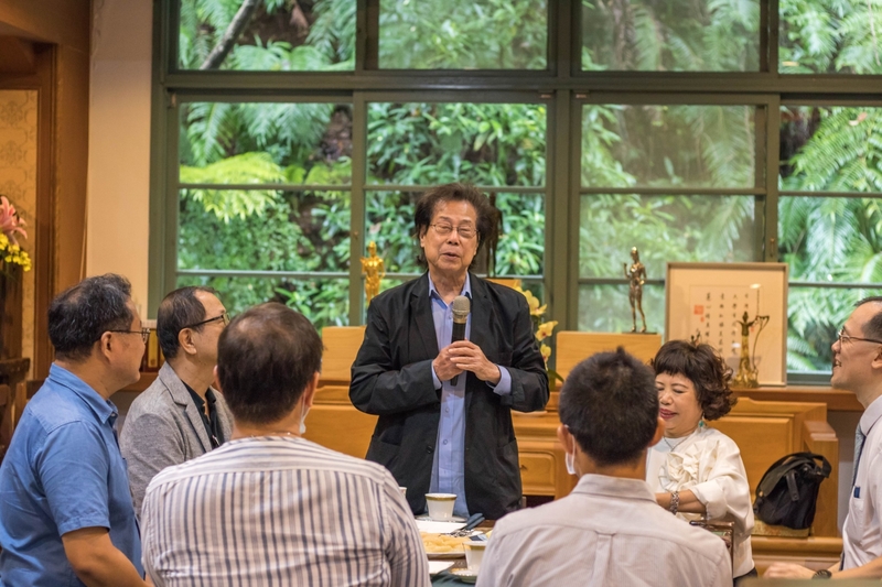 社創所吳靜吉榮譽講座教授為見學活動開場圖片