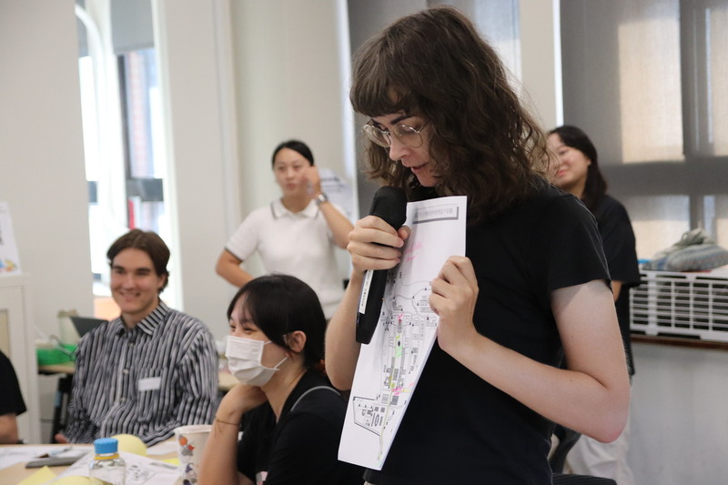 外籍學生熱情分享圖片